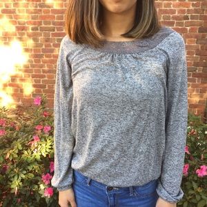 SIZE SM LONG SLEEVED GRAY SHIRT